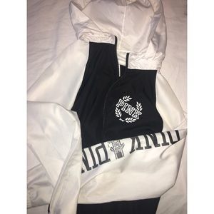 Women’s VS PINK Windbreaker